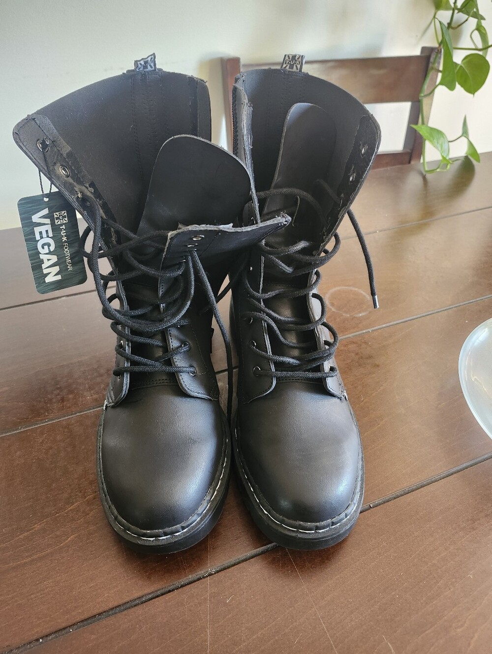 Vegan Black Lace-Up Combat Boots for Men- TUK Brand - Size 11- Brand New